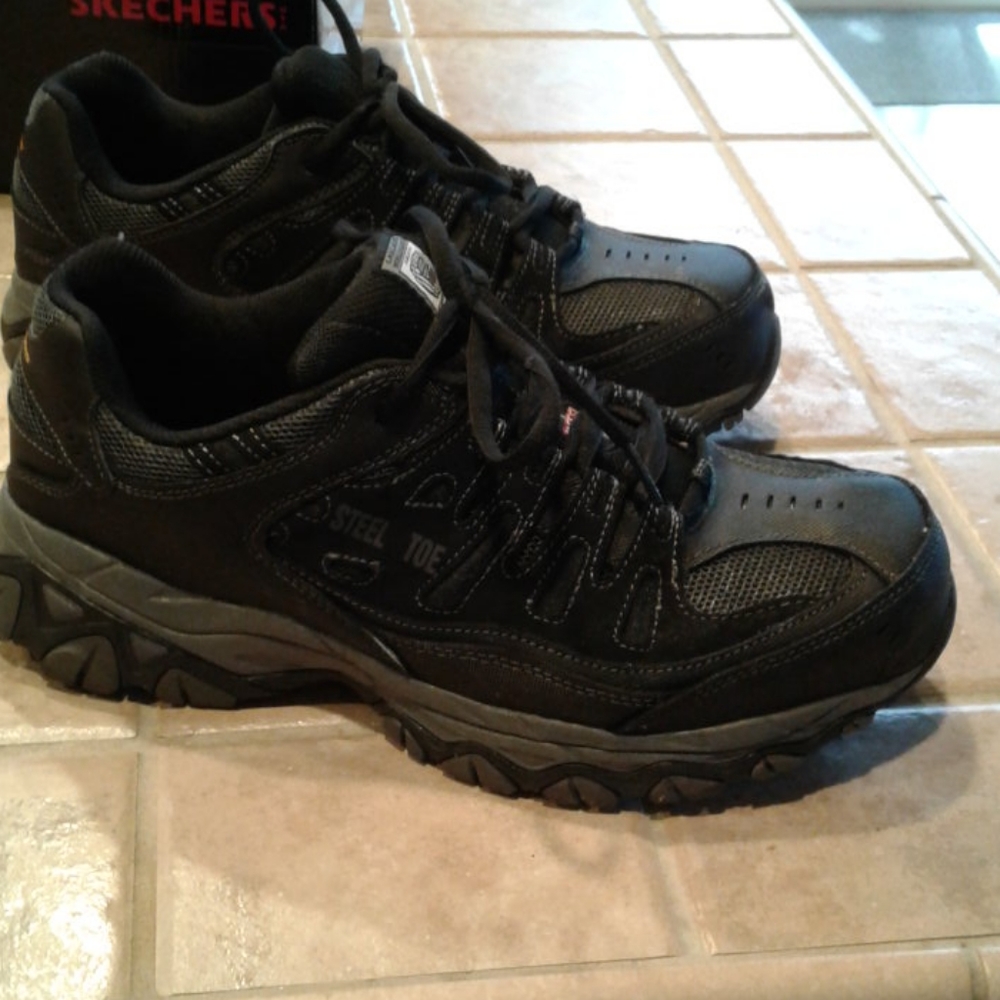 Skechers steel toe shoes